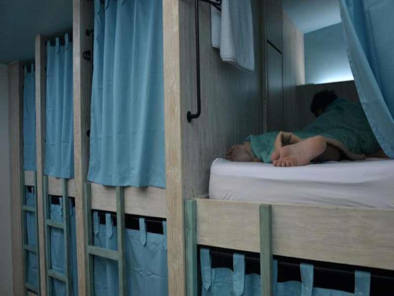 Nau Here Hostel Kuta Lombok Exteriör bild