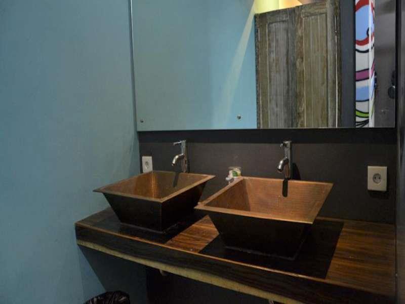 Nau Here Hostel Kuta Lombok Exteriör bild